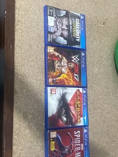 PS4 Disc(spider man 2k17 CODWW2 god of war)