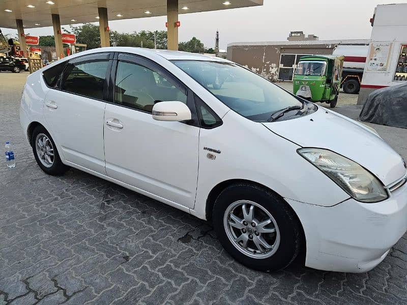 Toyota Prius 2012 9