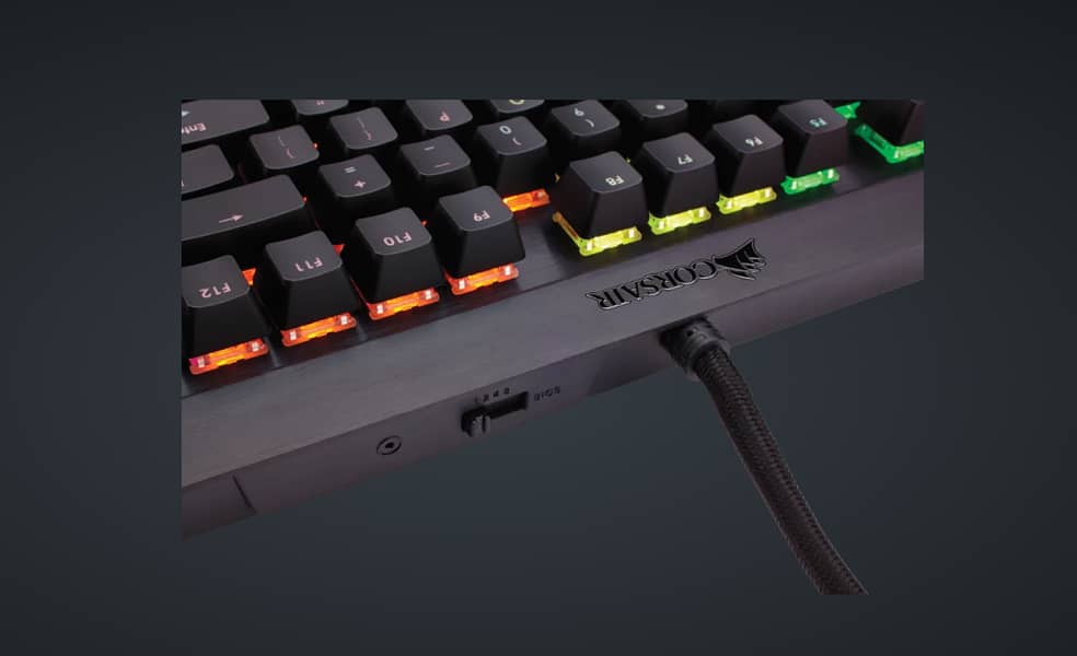 CORSAIR IRONCLAW wireless and K65gaming keybor 60%mechanical 5