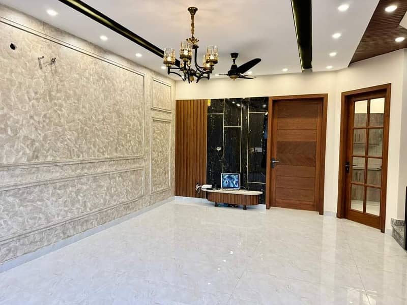 DHA 11 Rahbar House For Rent Brand New 3