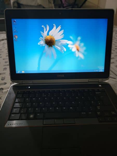 dell latitude core i5 laptop with charger 2