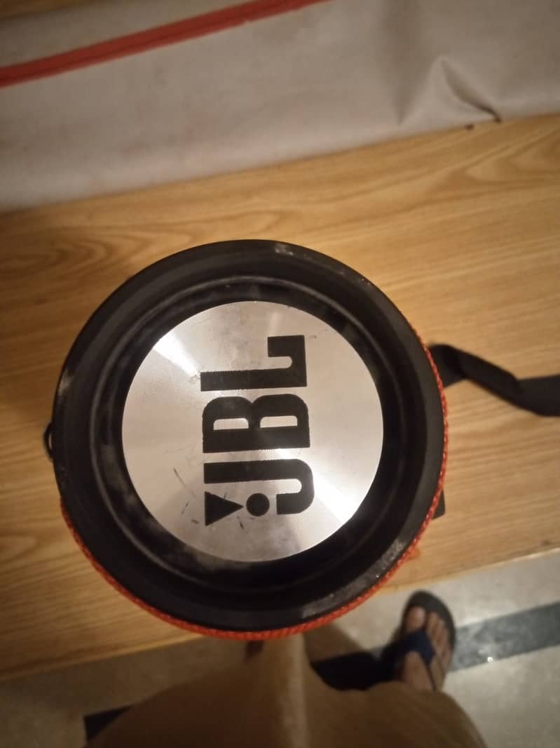 Jbl extreme portable 4