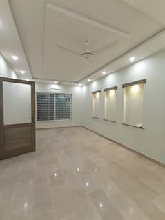 14marla 3beds DD TV lounge kitchen attached baths Brand New house upper portion for rent in G 14 4 islamabad