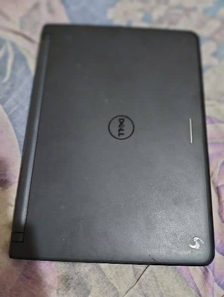 Dell laptop in good condition And  Reasonable laptop price 4