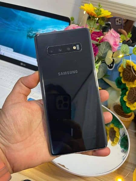 Samsung S10 Plus 8ram 128 GB only WhatsApp number 0325=15=12=151 0