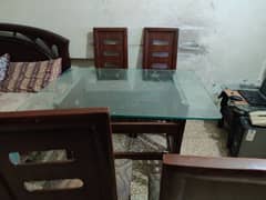 4 seater dinning table 0