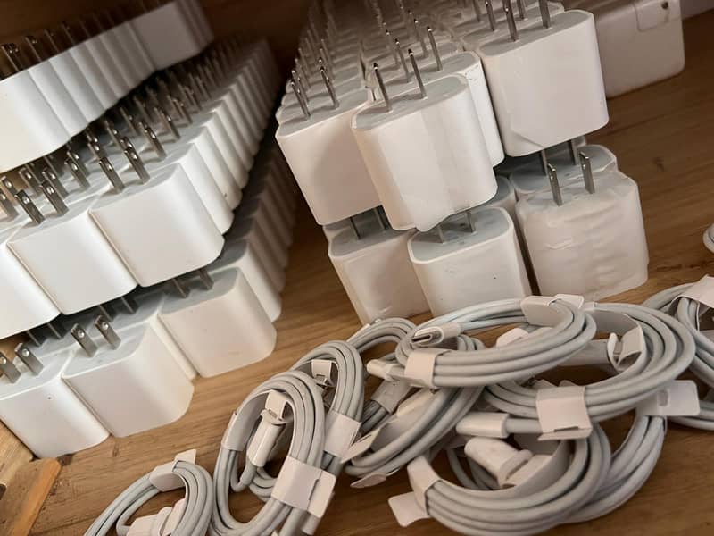 Original US Imported Apple Accessories - Adapters Cables Chargers iPa 1