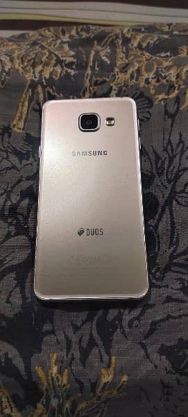 samsung galaxy A3 4