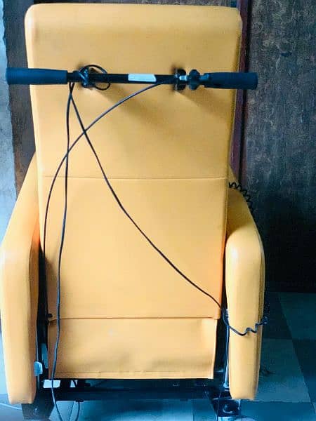 Therapy Chair - Blood Donor - Dialysis chair for sale - Recliner 11