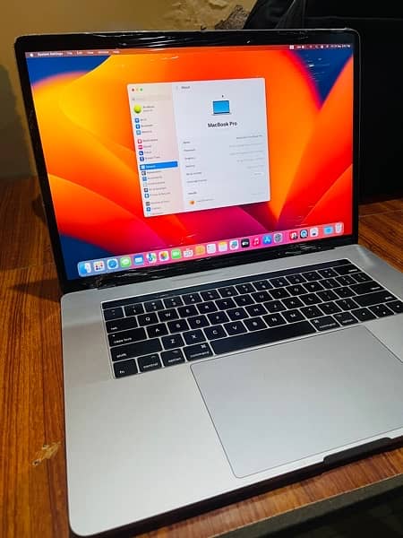 Apple MacBook Pro 2017 3