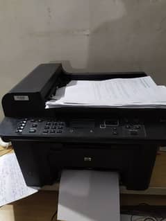 Hp lasetjet 1536dnf MFP(copy,print,scan)