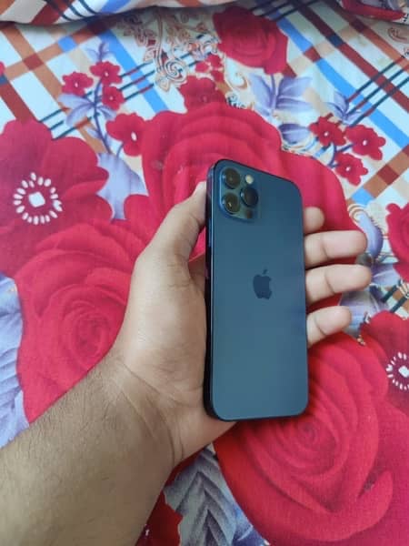 Apple i phone 12 pro NON PTA 2