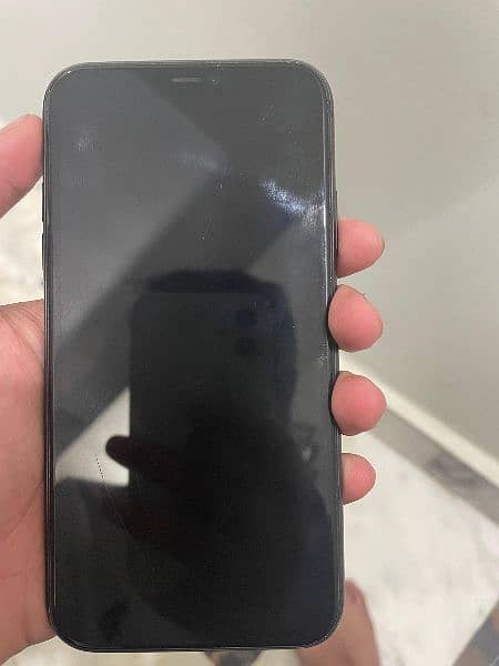 iphone 11 nonpta JV 10/10 condition 3