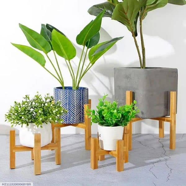 Wooden Plant Stand 0