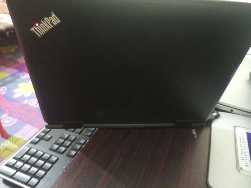 Lenovo Thinkpad Intel(R) Celeron(R) CPU N2930 1.83 GHz, Touchscreen 4