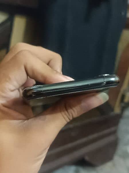 iphone xs (256gb) factory unlocke non pta 3