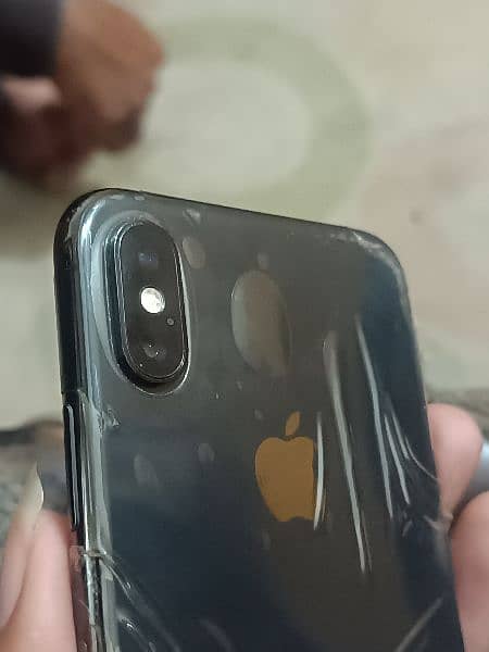 iphone xs (256gb) factory unlocke non pta 7