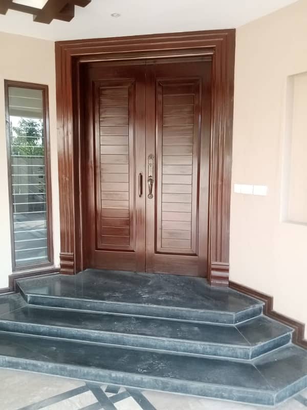 Hot Location 1 Kanal House Available For Sale In Dha Phase 6 Block J 3