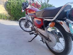 Honda 125CG baik for sale my call watsaap 0328/47/24/204