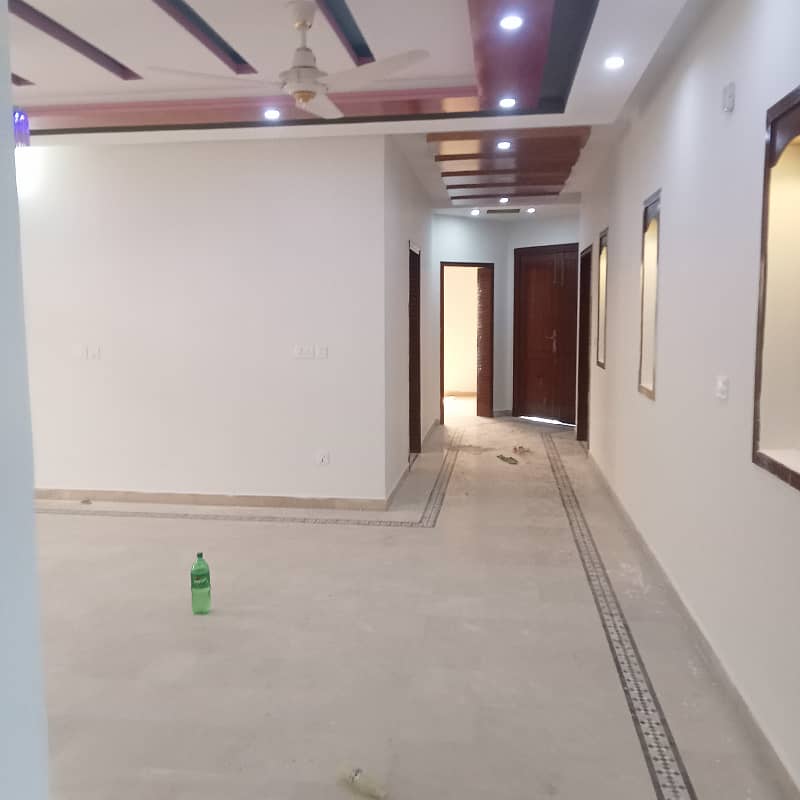 1 kanal Double storey House for rent in F-15 Islamabad 4