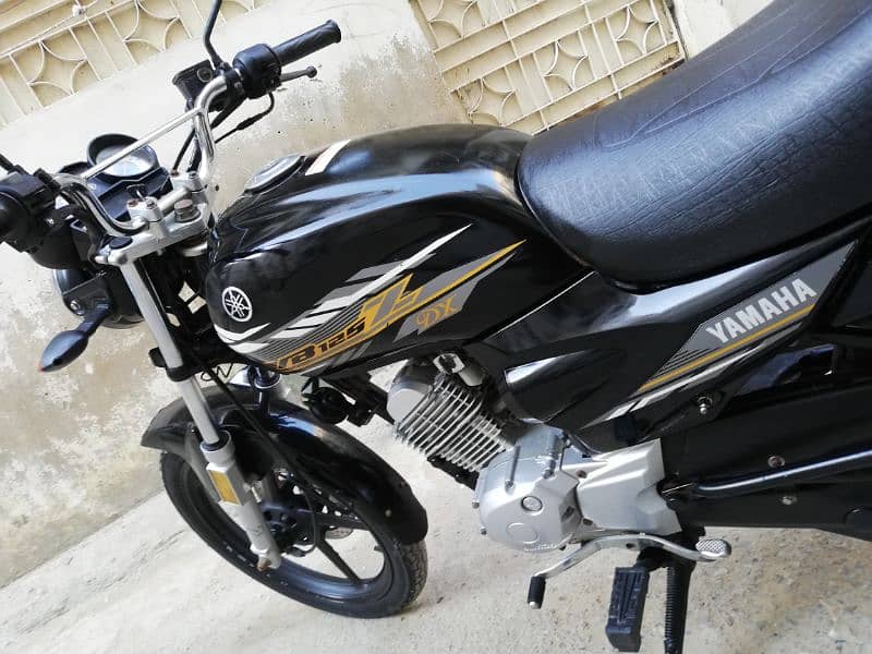 Black beauty ybz 125 z Dx Yamaha 2021 urgent sale 03333O23325 1