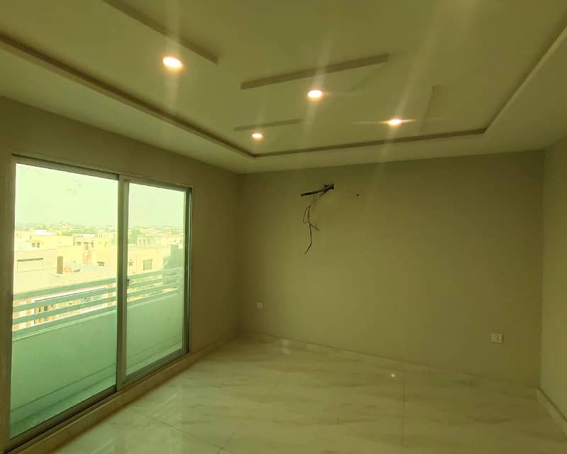 1 Bed Luxury Apartment for rent in Bahria town 7