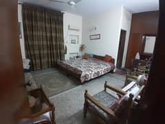 10 Marla House for Sale in Model Town M Block, Lahore