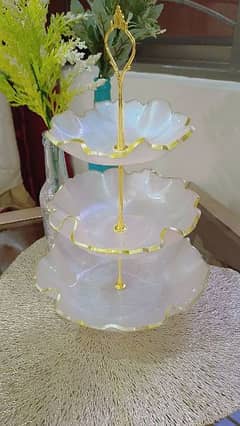 Resin Three Tier Cake Stand