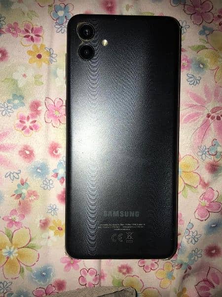 samsung a04 4/64 new condition 3