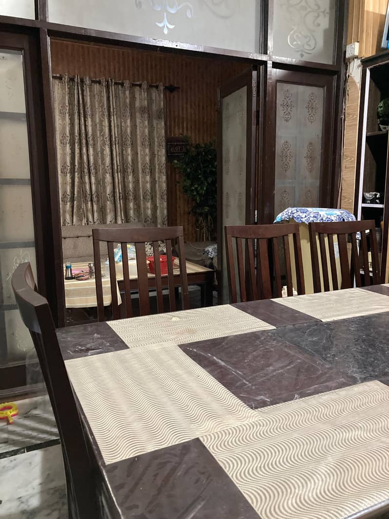 Dinning Table with 8 Chairs 10