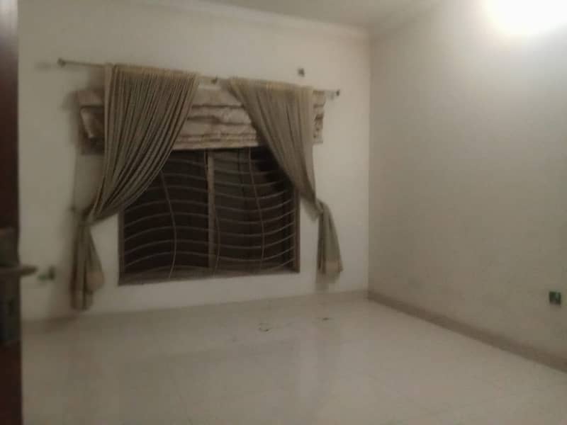 50x90 Kanal Ground portion for rent in G-16/4 Islamabad 6