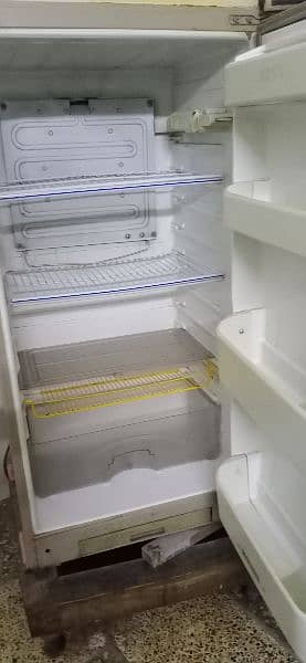 Dawlance Fridge Used (Urgent Sale) 1