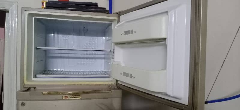 Dawlance Fridge Used (Urgent Sale) 2