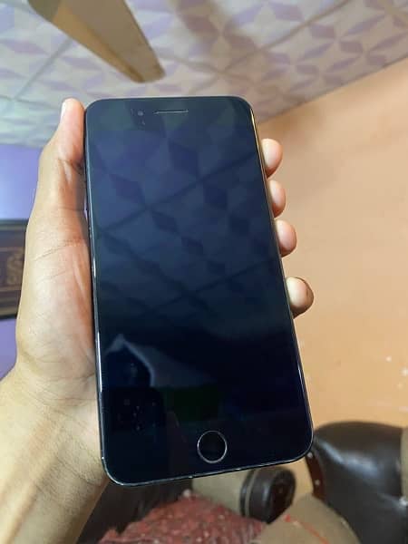 IPhone 7 Plus 128GB Pta Approved With Box 2