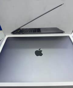 MacBook Pro 2020 i5 8gb 256gb