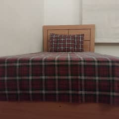 SINGLE BED