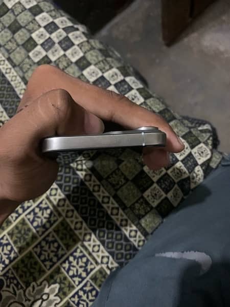 iphone xr 64gb factory unlock converted 15 pro 5