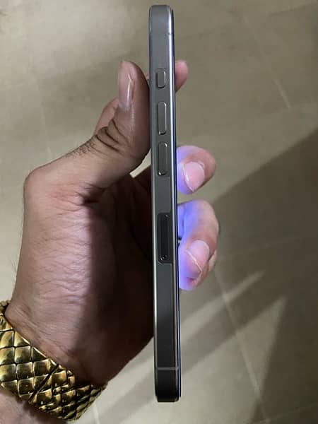 Iphone 15 Pro Physical+Esim PTA Approved 4