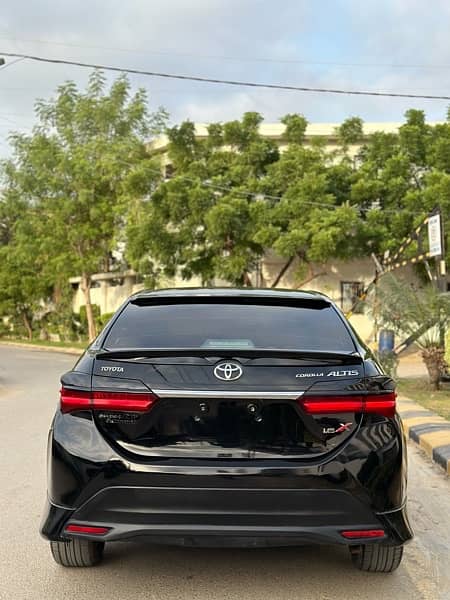 Corolla Altis 2021 X 1.6 like brand new urgent sale 1