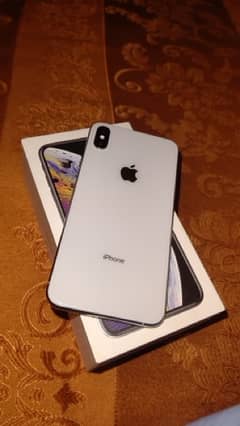 iphone xamax 256 GB PTA approved