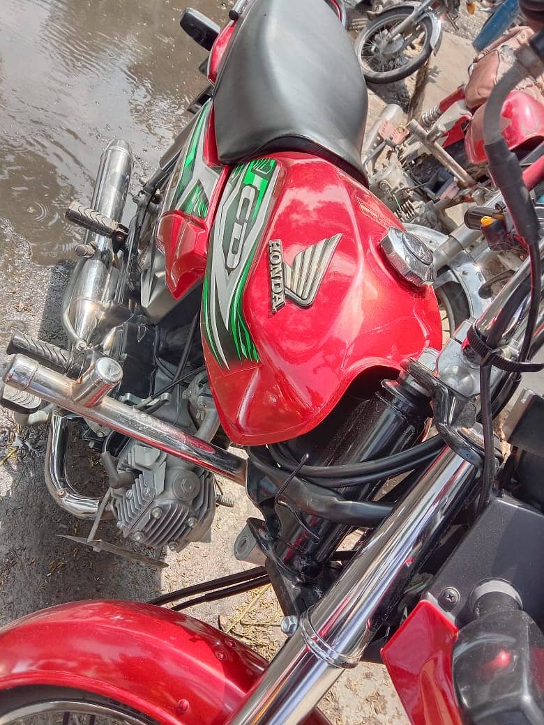 Honda dream 2003 model all Punjab number laga hua hai 10