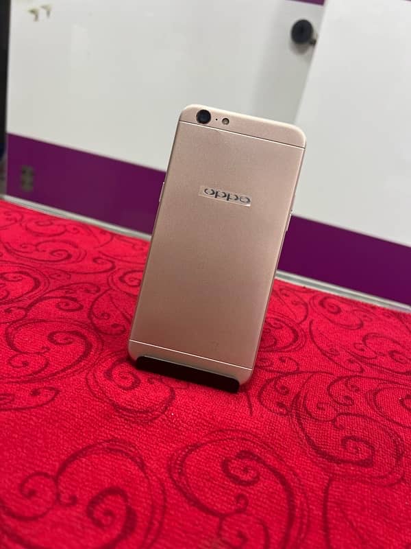 Oppo A57 4