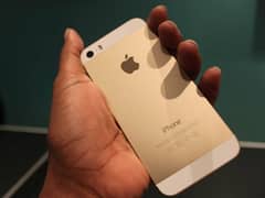 Apple iPhone 5s 64GB my WhatsApp number 0322/010/5633