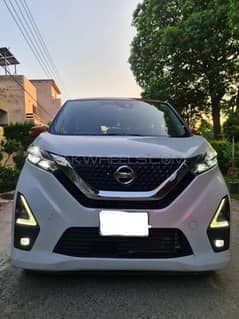 Nissan Dayz Highway Star 2021 S Hybrid