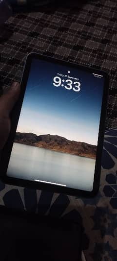 iPad mini 6 with box price is negotiable