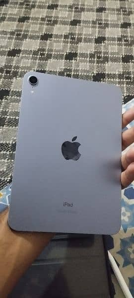 iPad mini 6 with box price is negotiable 2