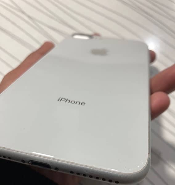 iPhone 8 Plus Non Pata 64gb 10/10 condition 6