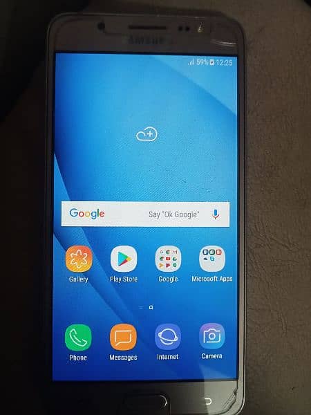 urgent sale Samsung j5 Ten 4