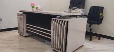 office table For sale