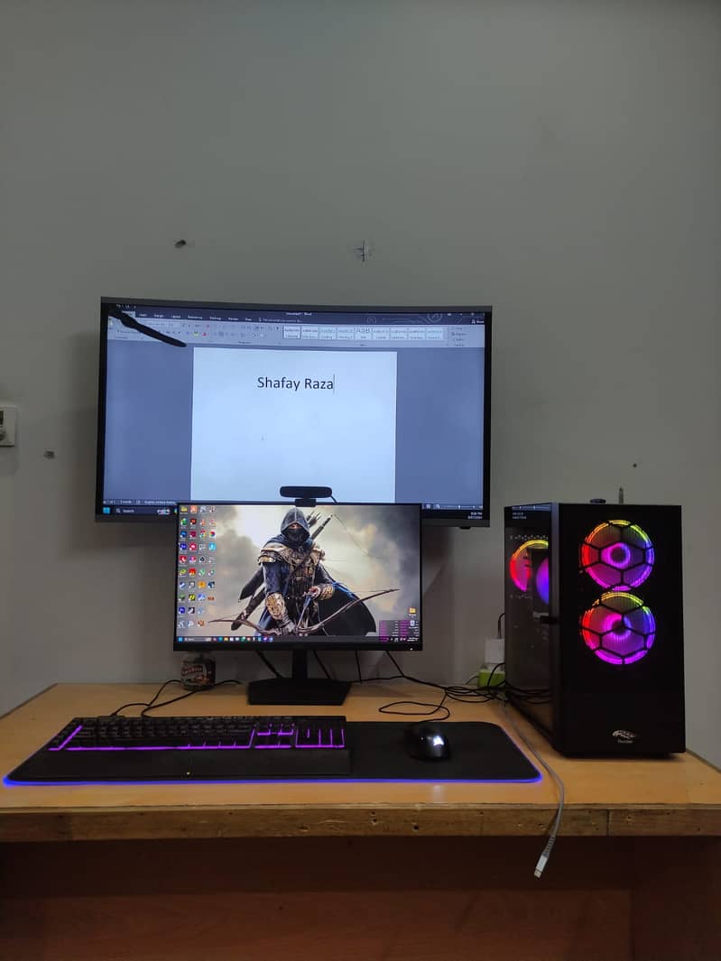 Gaming PC with 180hz Monitor 0